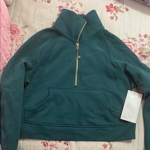 Funnel neck green scuba